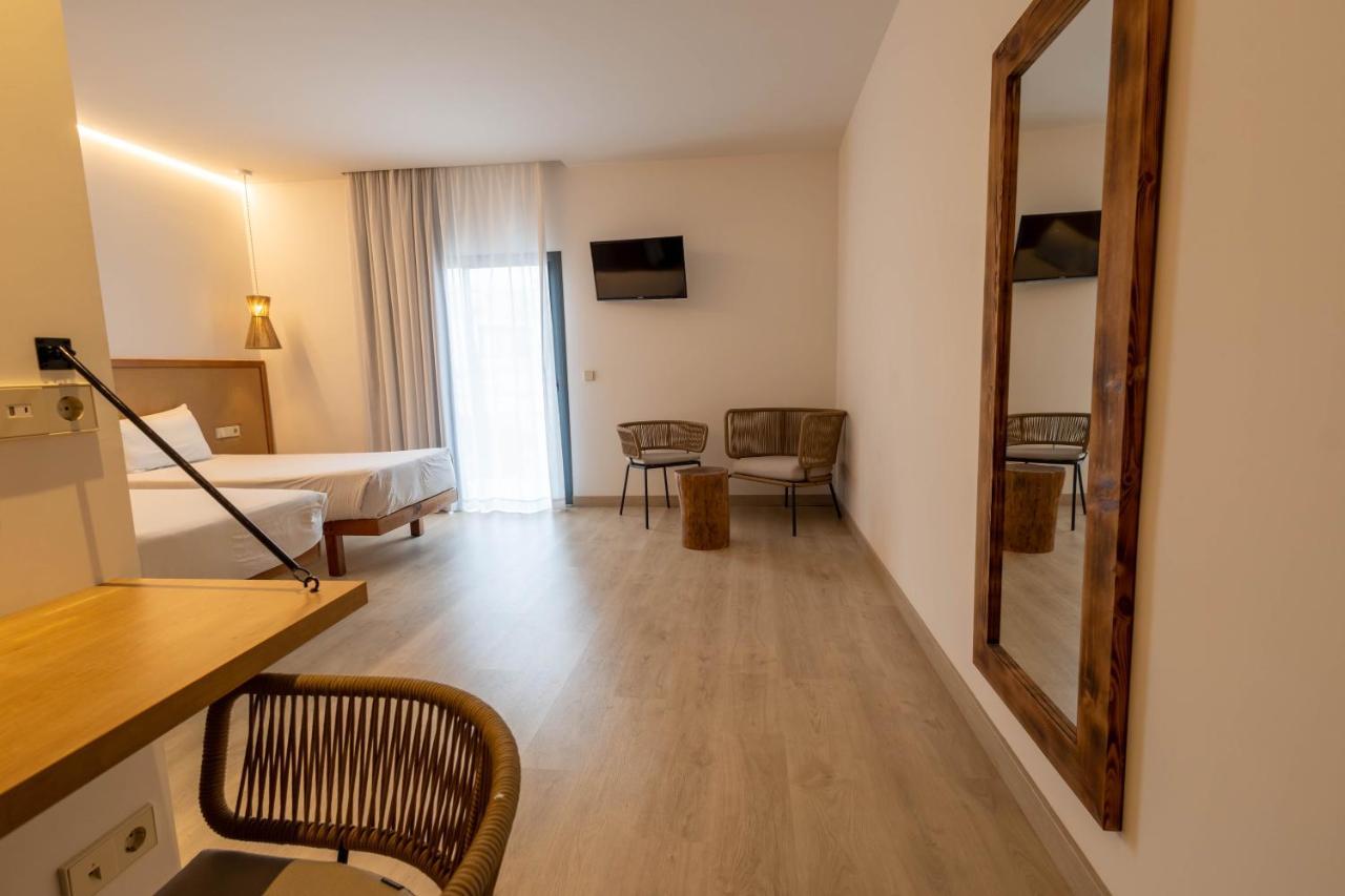Play Hotel Ibiza - Adults Only Eksteriør bilde