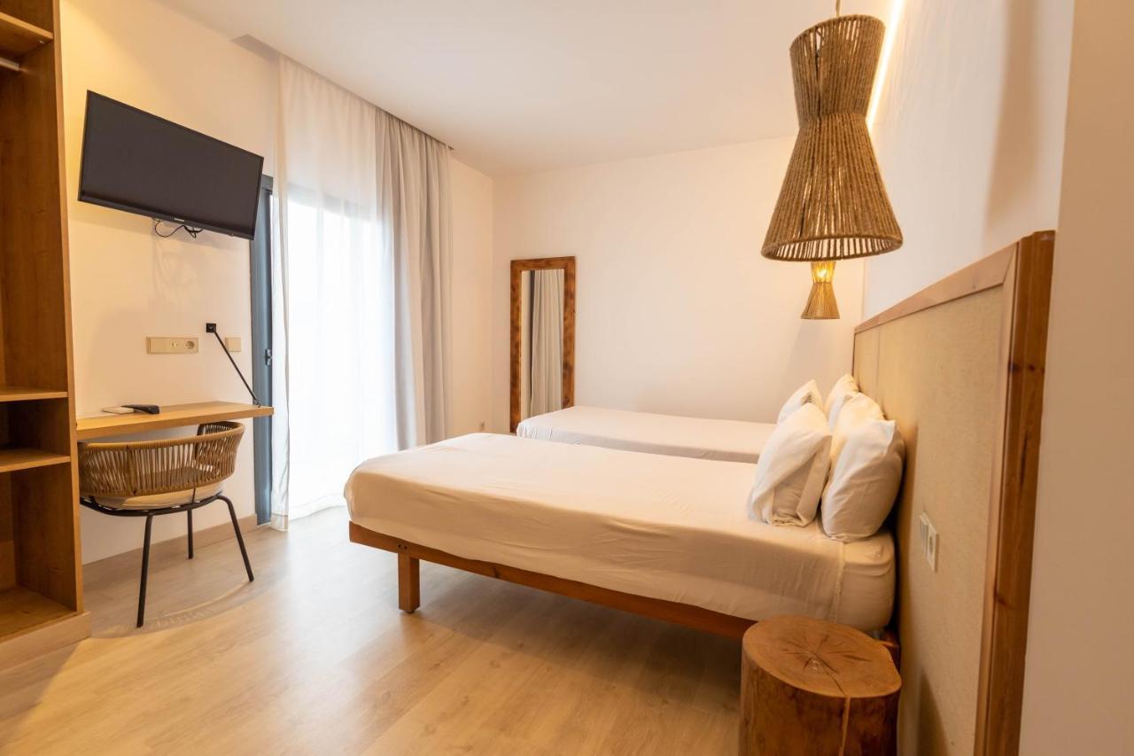 Play Hotel Ibiza - Adults Only Eksteriør bilde